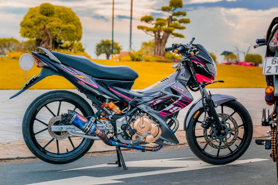 Satria 150 do trang bi nong sung Titanium sieu an tuong - 5