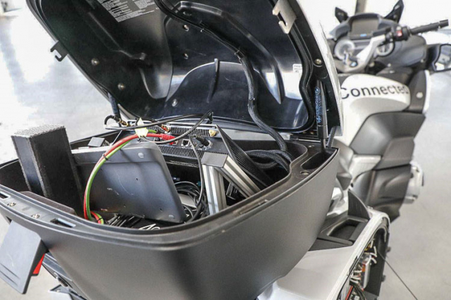 BMW R1200GS so huu cong nghe tu lai dinh cao - 5