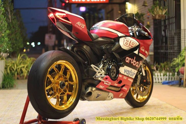 Ducati 899 Panigale ve dep boc chay voi phong cach Superbike - 5