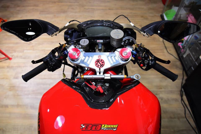 Ducati Monster 1100S do cuc chat voi dan chan khung - 3