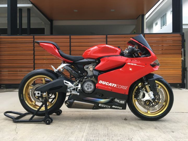 Ducati Panigale 899 vẻ đẹp hào nhoáng với dàn chân O.Z Racing | 2banh.vn