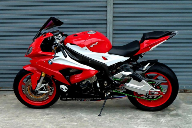 BMW S1000RR Quy du trong bo canh do cuc chat - 16