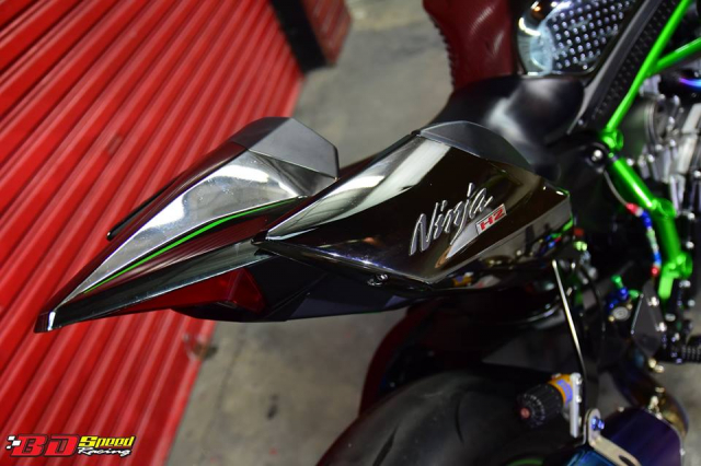 Kawasaki Ninja H2 ve dep khoi tao tu Sieu pham Superbike - 9