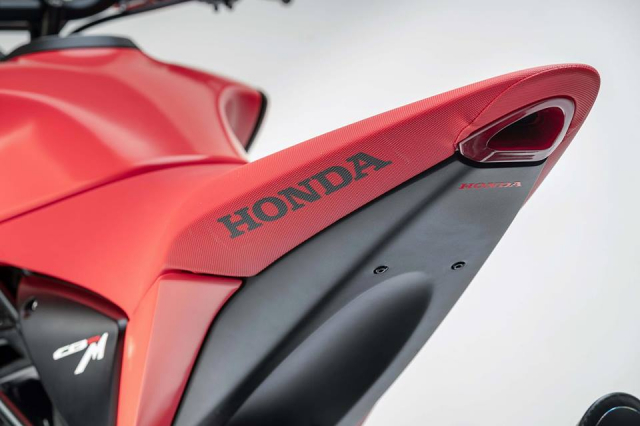 EICMA18 Honda gioi thieu concept CB125M mang phong cach neoretro - 7