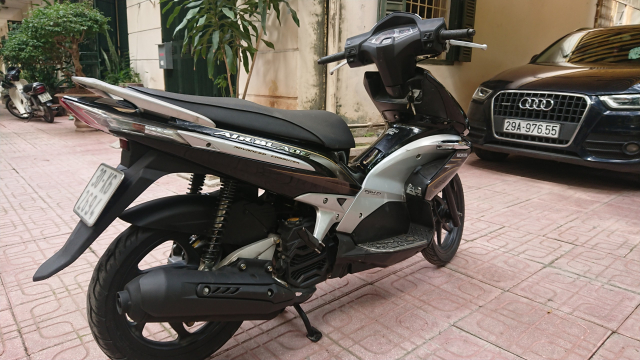 Rao ban Honda Airblade fi 2010 chuan doi nguyen ban cuc chat - 2