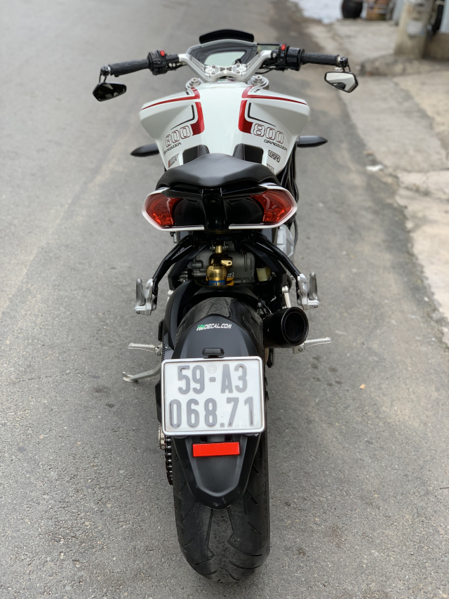__Can Ban MV AGUSTA Dragster 800cc ABS date 82015 mau trang odo 10000km HQCN ngay chu dung ban - 3