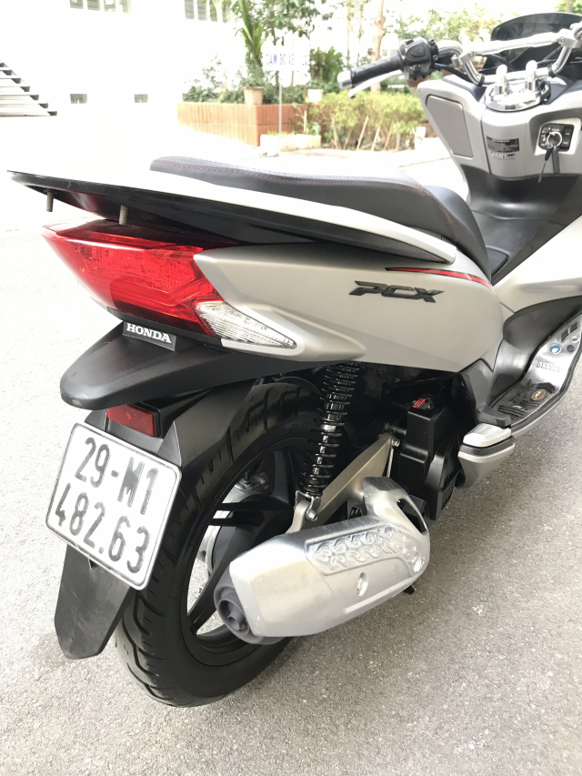 Ban honda PCX125 Fi 2016 PB Dac Biet mau ghi xam moi 95 btp 29M1 di 8000km gd ban 42 trieu xe con - 3