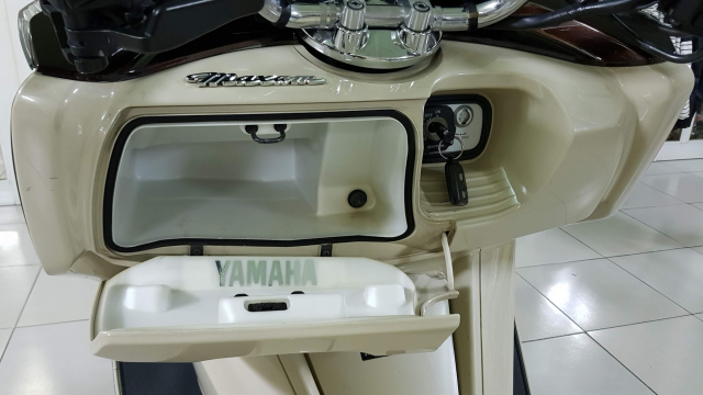 Ban Yamaha Maxam CP250Phi thuyen tren canHQCNSaigon52015 - 28