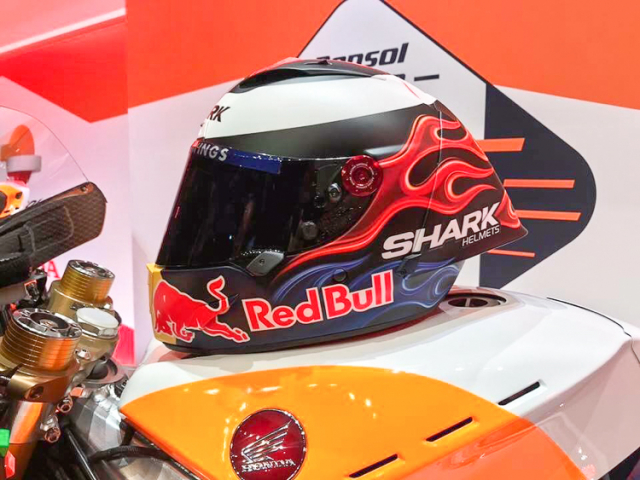 Jorge Lorenzo 99 va Marquez 93 chinh thuc chung mai nha Honda Repsol o mua giai MotoGP 2019 - 9