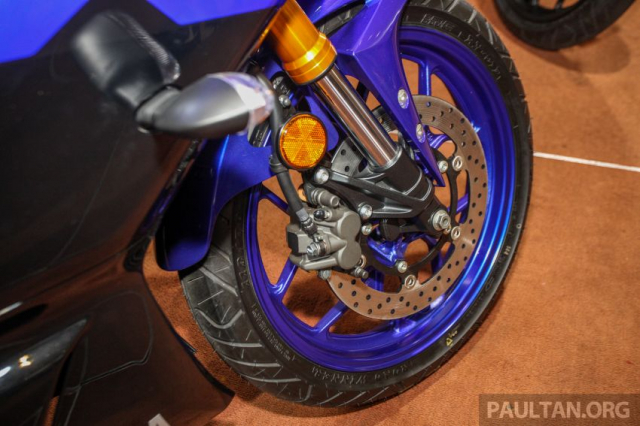 Can canh Yamaha R25 2019 vua chinh thuc ra mat tai Malaysia - 14