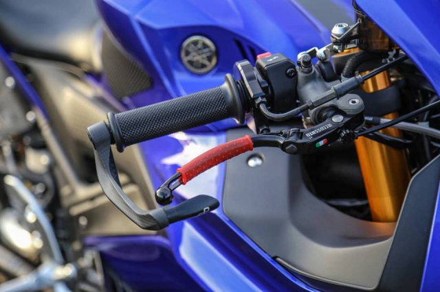 Yamaha R3 2019 do cuc shock voi dan chan OZ Racing hang nang - 4