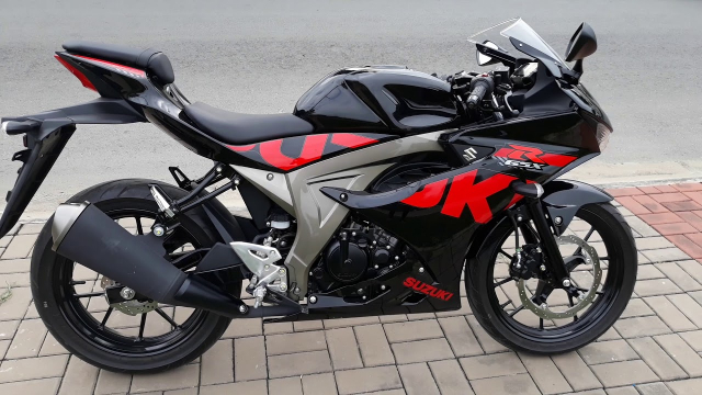 Hinh anh Suzuki GSX R150 gay suon khien cac biker hoang mang - 5
