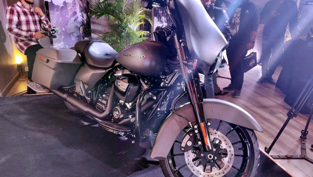 Can canh HarleyDavidson FortyEight Special Street Glide Special 2019 ra mat tu 365 trieu VND - 10