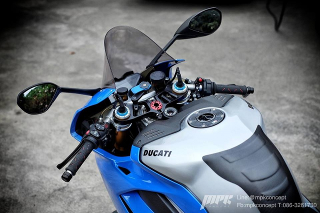Ducati Panigale V4S New Blue do doc nhat tu truoc den nay - 7