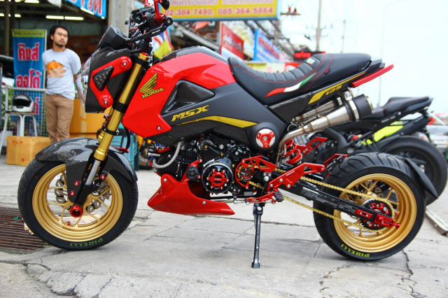 MSX 125 do he thong ong xa lay y tuong tu Ducati gay thich thu cho nguoi xem - 3