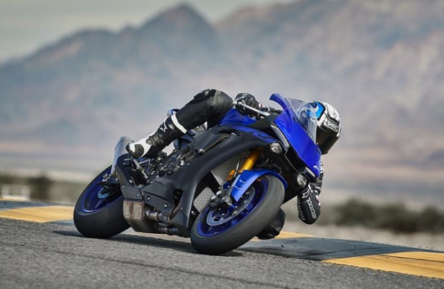 BIMS 2019 Yamaha R1 va R6 2019 bo sung dien mao moi - 5