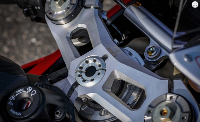 Ducati Panigale V4 Hayden Tribute phien ban dac biet tu dai ly voi gia hon 15 ty - 5