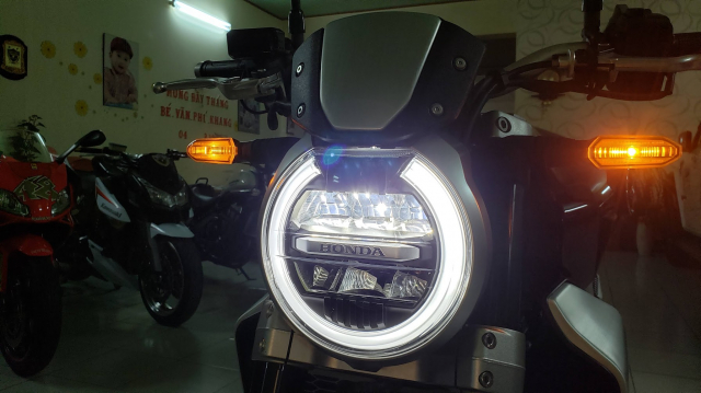 Ban Honda CB1000R Plus 102018 YHQCNSaigon so depodo 4k - 37