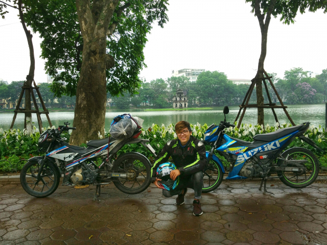 CLIP Biker chay Raider Fi voi Tour bao luc Sai Gon Ha Noi Sai Gon chi mat 72 tieng - 2