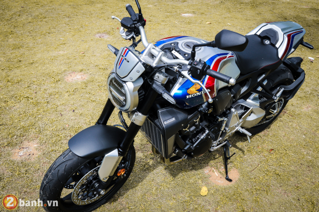 Can canh Honda CB1000R Limited Edition 2019 vua ve Viet Nam - 11