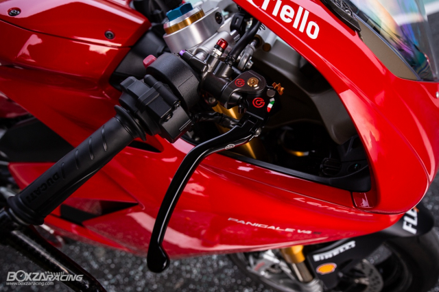 Ducati Panigale V4 S do Ban dung voi phong cach dao pho - 3