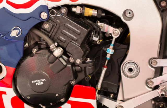 Honda CBR1000RRW 2019 voi thong so ky thuat day du san sang cho cuoc dua Suzuka 2019 - 4