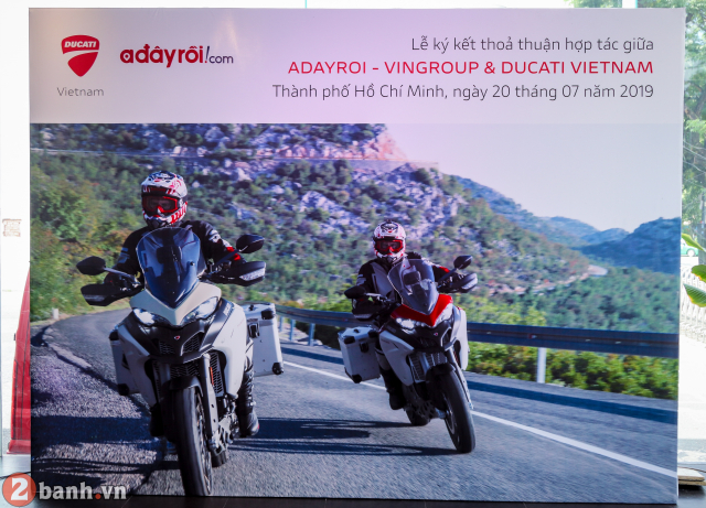 A DAY ROI dich vu ban hang moi cua DUCATI VIET NAM thoi dai 40 - 2