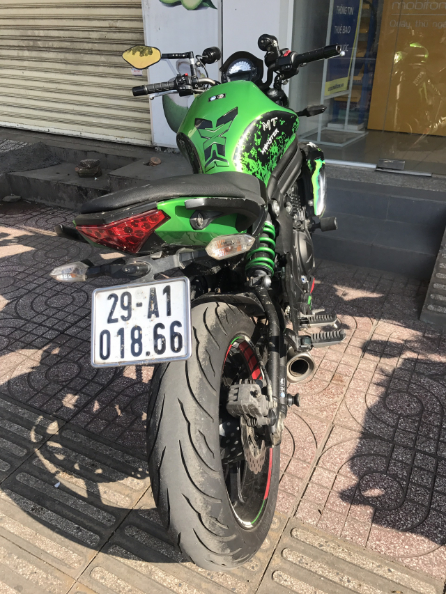 Ban Kawasaki ER 6N ABS HQCN Oddo 10500 - 8