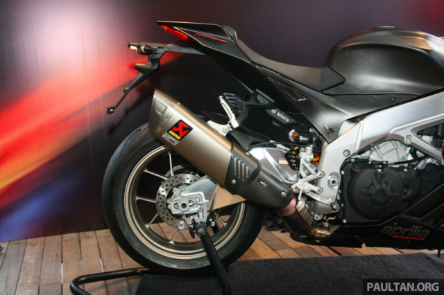 Can canh Aprilia RSV4 1100 Factory 2019 voi gia gan 1 ty VND - 22