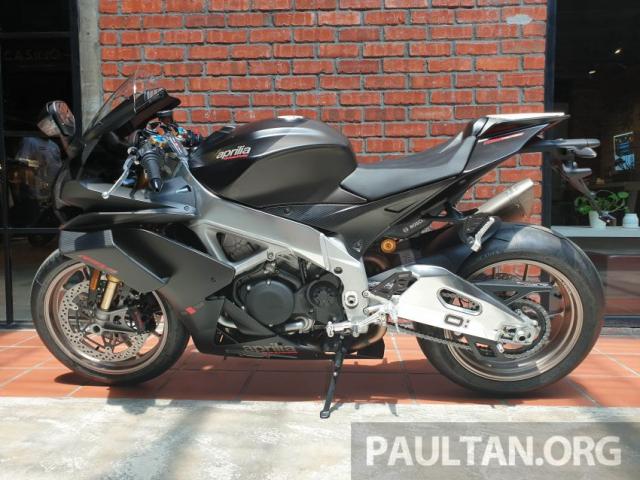 Can canh Aprilia RSV4 1100 Factory 2019 voi gia gan 1 ty VND - 28
