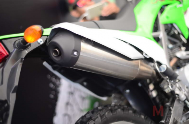 Can canh gia dinh Kawasaki KLX 230 KLX 230 SE KLX 230R KLX 300R 2019 gia tu 91 trieu VND - 7