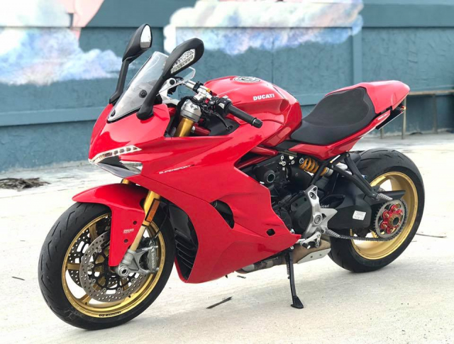 Ducati SuperSport S do hoan thien voi dan option hang hieu - 11