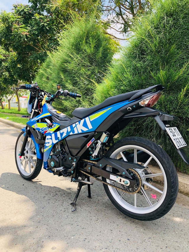 Satria 150 do voi dan chan sieu kinh dien den tu xu so hoa Anh Dao - 7