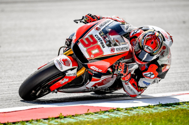 MotoGP 2019 Dovizioso xuat sac danh bai Marquez tai GP Ao - 8