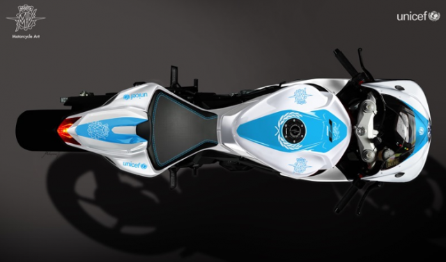 MV Agusta F3 800 UNICEF Edition duy nhat 1 chiec tren the gioi gia 25 ty dong - 4