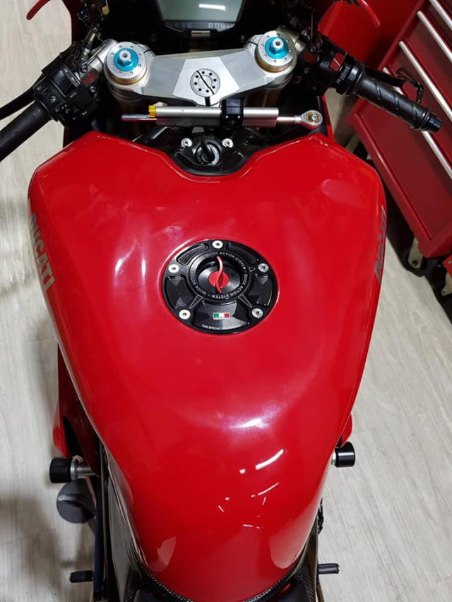 Ducati 1198S do cuc chat voi dien mao Full Racing tu dau den duoi - 6