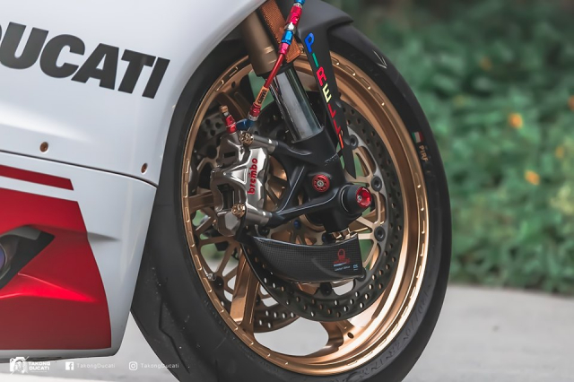 Ducati Panigale 899 do dinh diem voi cong nghe do choi cao cap - 14