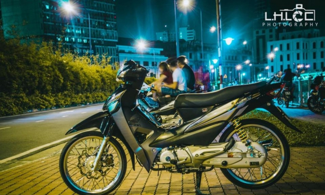 Honda Wave do bien the moi dep lung linh giua man dem Sai Thanh - 8