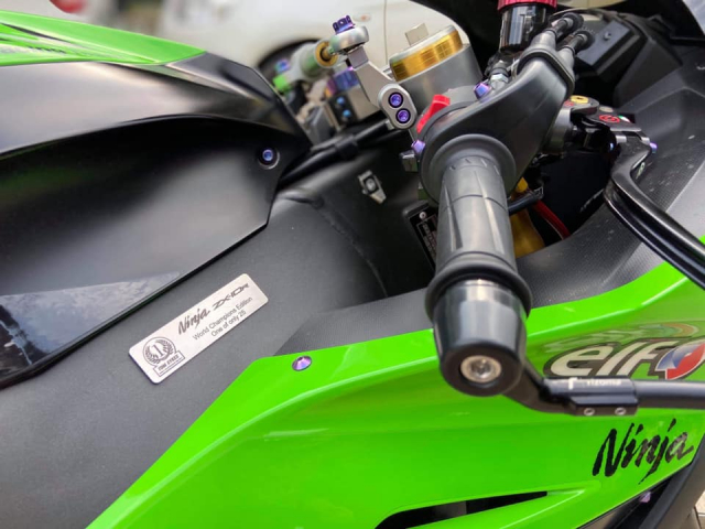 Kawasaki ZX10R phien ban World Champion Edition hang hiem do full bai - 4