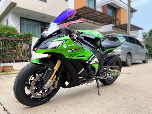 Kawasaki ZX10R phien ban World Champion Edition hang hiem do full bai