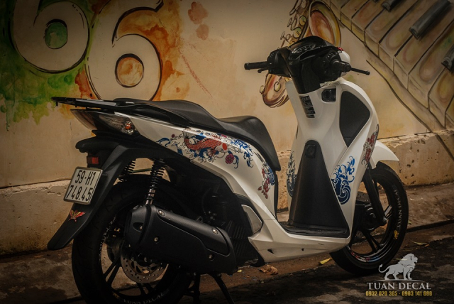 SH 150 do dam chat choi voi phong cach tem ca chep - 5