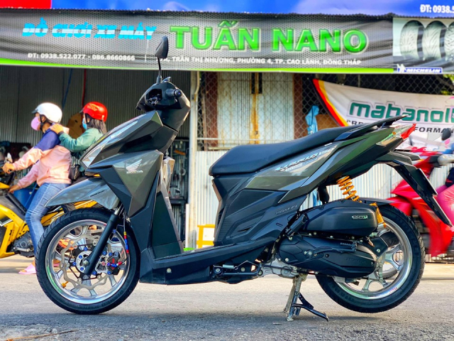 Vario 150 ngu quy 3 dam chat choi voi dan nang cap cuc dinh - 10