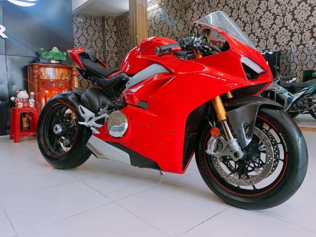 Can ban Ducati V4S ABS 72019 odo2k xe leng keng bao te nga dam dung boi loi Bao test duoi moi hin - 6