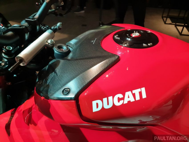Can canh Ducati StreetFighter V4 2020 voi gia khoi diem tu 516 trieu VND - 18