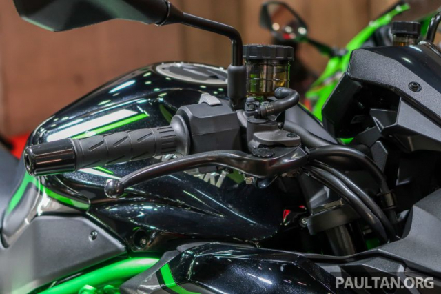 Can canh Kawasaki Z H2 Supercharger voi ve ngoai sieu ham ho - 8