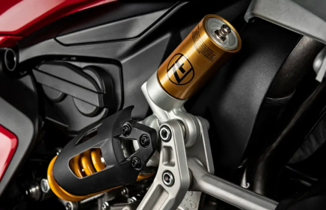 Ducati Panigale V2 lo dien danh cap giao dien cua dan anh Panigale V4 - 7