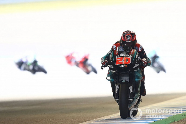 MotoGP 2019 Marquez xuat sac gianh chien thang tai Motegi Nhat Ban - 3