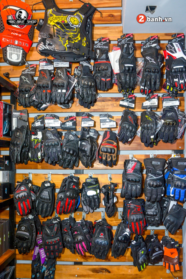 Shop bao ho mo to Bigbike diem den uy tin cua Biker tai trung tam Sai Gon - 12