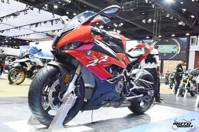 BMW S1000RR 2020 phien ban M Package duoc tiet lo tu 800 trieu VND tai Motor Expo 2019 - 4
