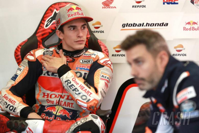 MotoGP 2019 Marc Marquez bat buoc phau thuat vai ben phai